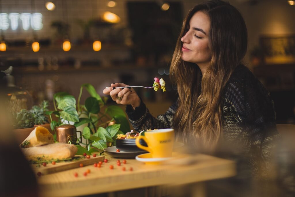 Mindful Dining: A Journey Into Conscious Dietary Choices